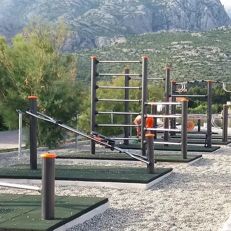 Daire Inga's Starigrad Paklenica